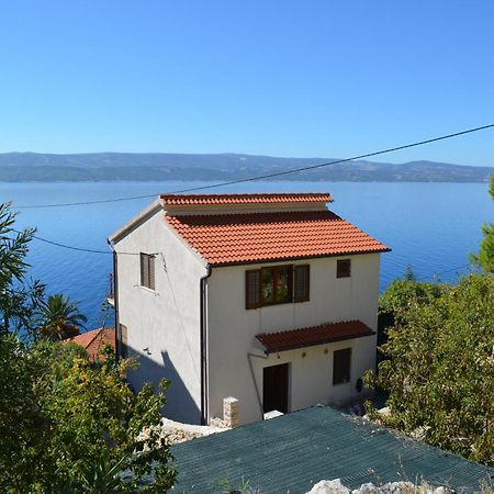 Holiday Villa In أوميس المظهر الخارجي الصورة