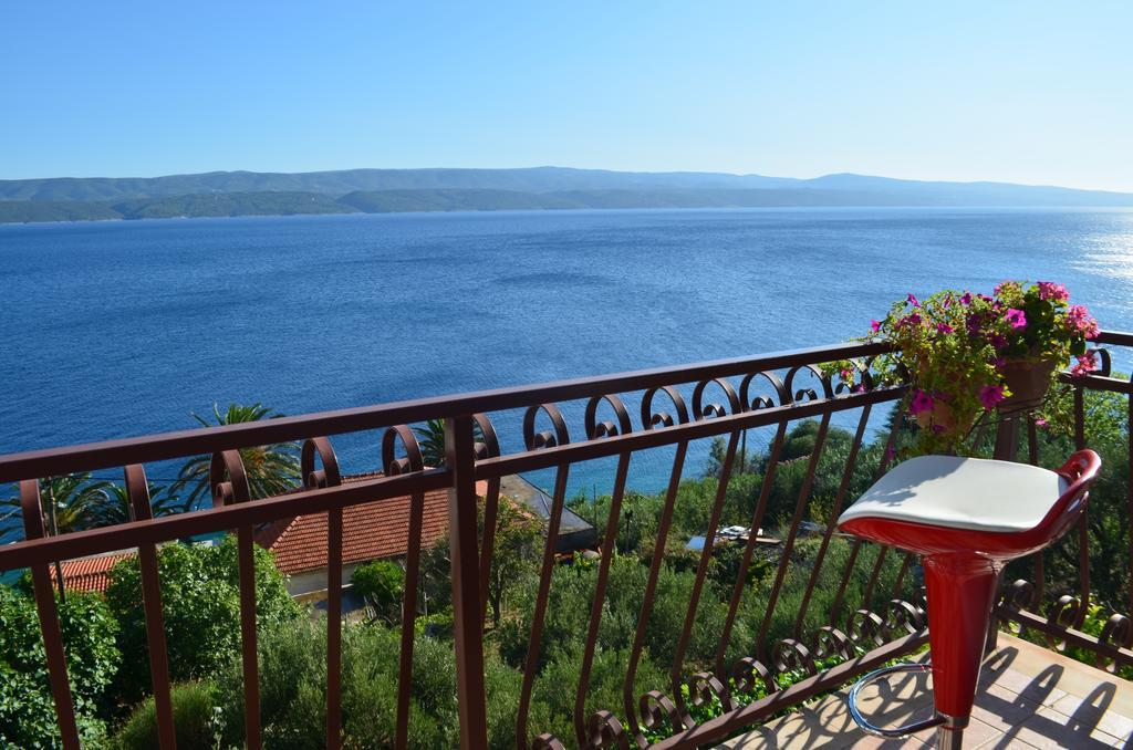 Holiday Villa In أوميس المظهر الخارجي الصورة
