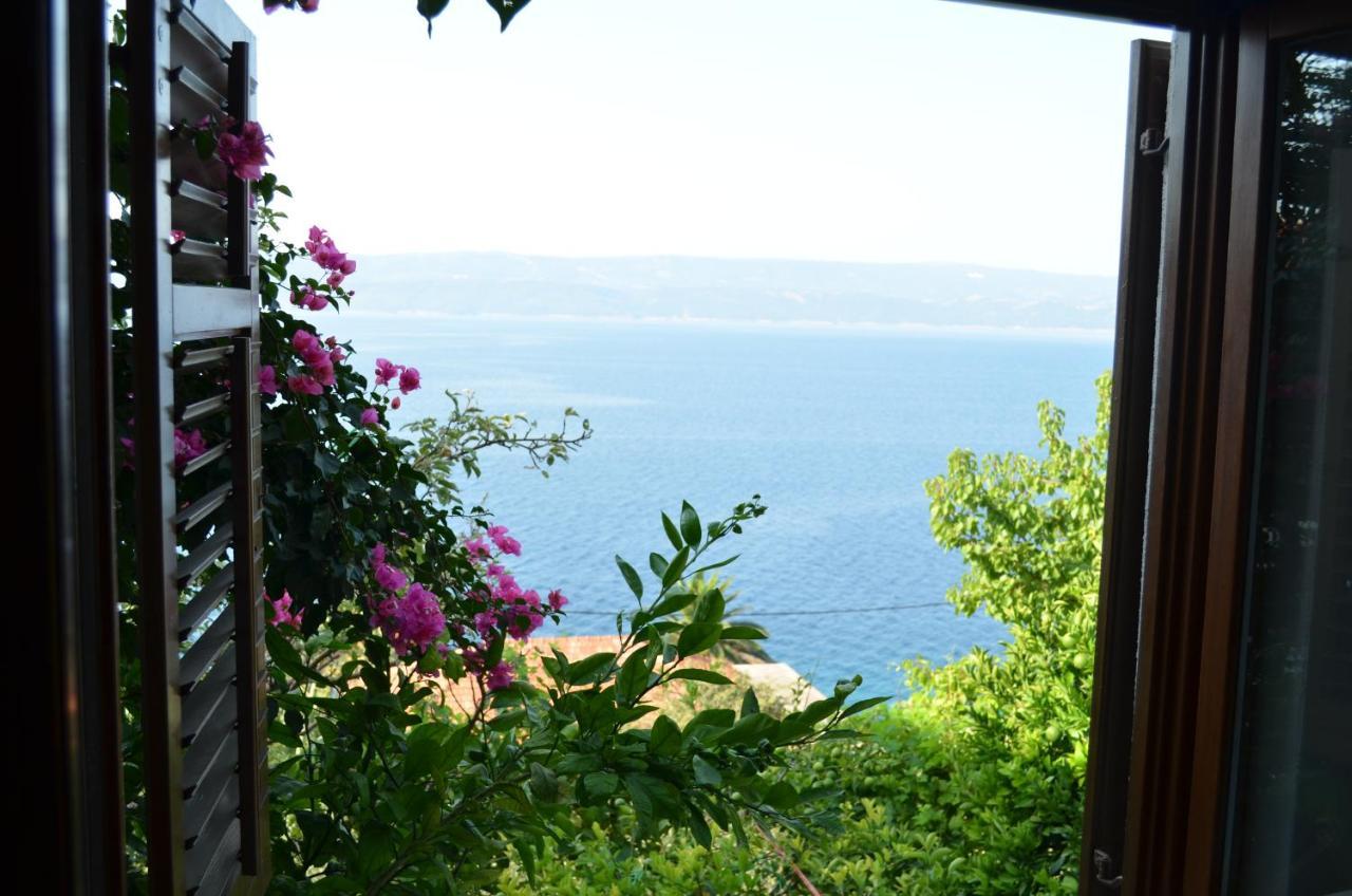 Holiday Villa In أوميس المظهر الخارجي الصورة