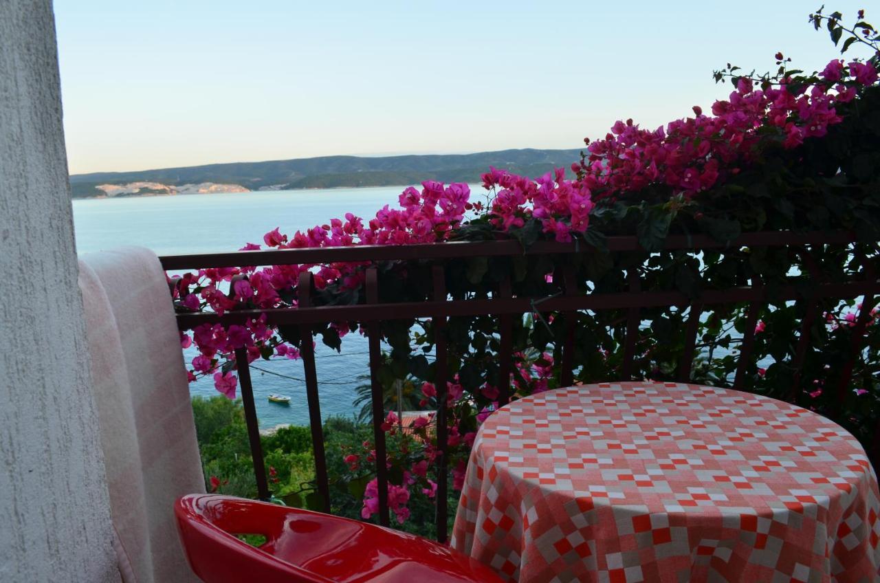 Holiday Villa In أوميس المظهر الخارجي الصورة